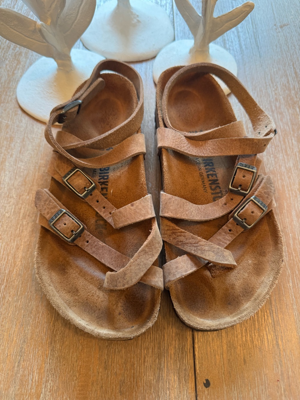 Birkenstock Tan leather sandals with ankle straps size 36